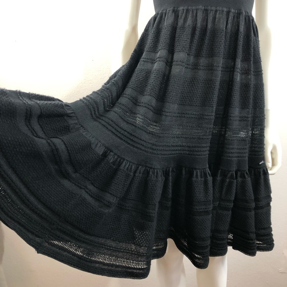 CHANEL Bianca Bouclé Bustier Knitted Black Dress - Picture 4 of 8